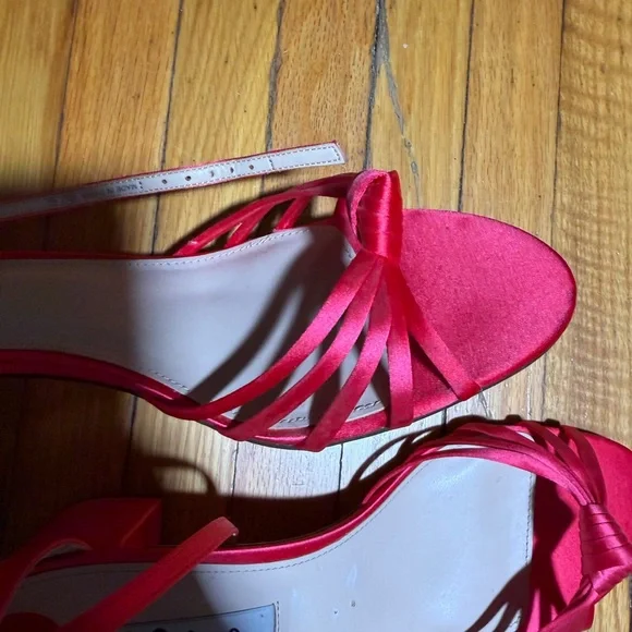 Nina New York Red Satin Strappy Block Heel Sandals Size 11 - Picture 2 of 6